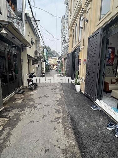 Bán nhà đường Quang Trung chỉ hơn 6đ
