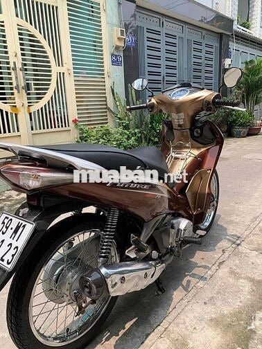 Honda Future 125cc Fi 2012 nâu vàng Bs.Tp Vip cccd
