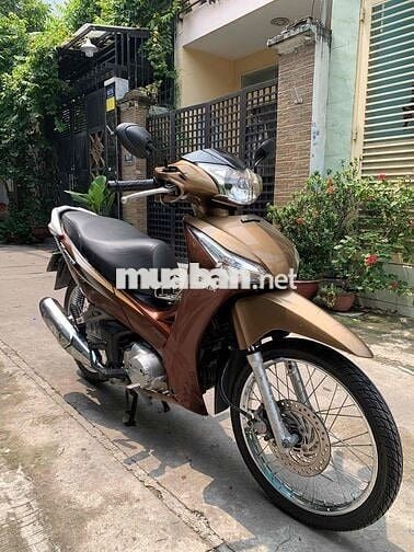 Honda Future 125cc Fi 2012 nâu vàng Bs.Tp Vip cccd