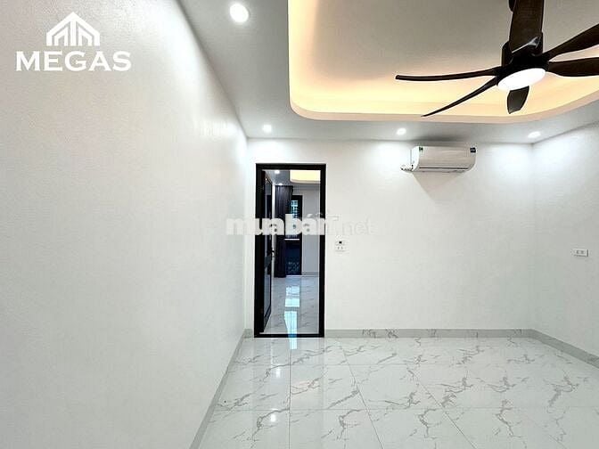 CHO THUÊ CĂN HỘ 1N1K 65M2 FULL NỘI THẤT MỚI TINH NGAY HỒ TÂY, XUÂN LA