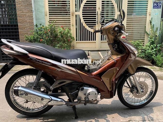 Honda Future 125cc Fi 2012 nâu vàng Bs.Tp Vip cccd