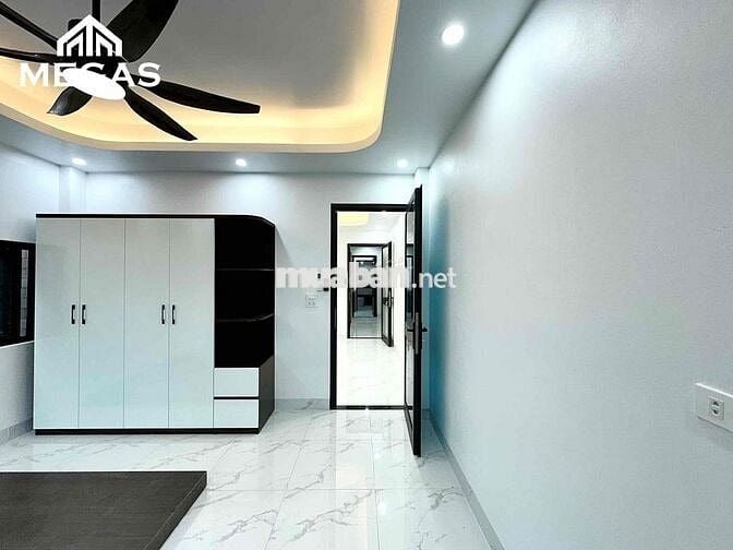 CHO THUÊ CHDV FULL NỘI THẤT , NHÀ MỚI NGAY XUÂN LA - TÂY HỒ