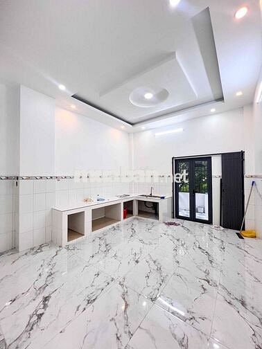 CHO THUÊ NHÀ TRỆT 2 LẦU SÂN THƯỢNG ĐƯỜNG PHẠM VĂN NHỜ KDC DIỆU HIỀN 10