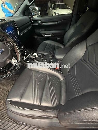 Ford Everest 2022 Titanium Plus 2.0L 4x4 AT