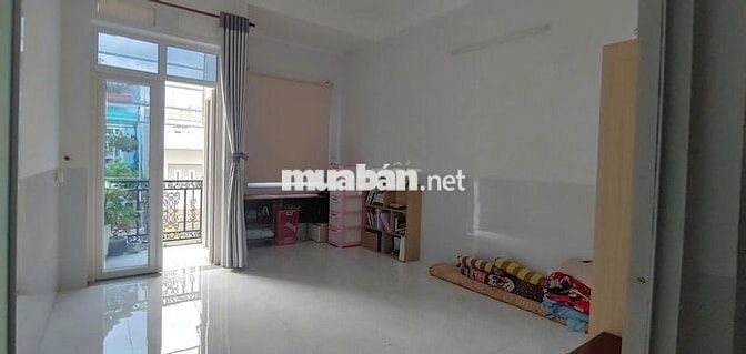 Bán nhà 3 tầng lầu đường số 9, P. Linh Xuân. Hẻm 4,5M, Giá 4,4tỷ TL