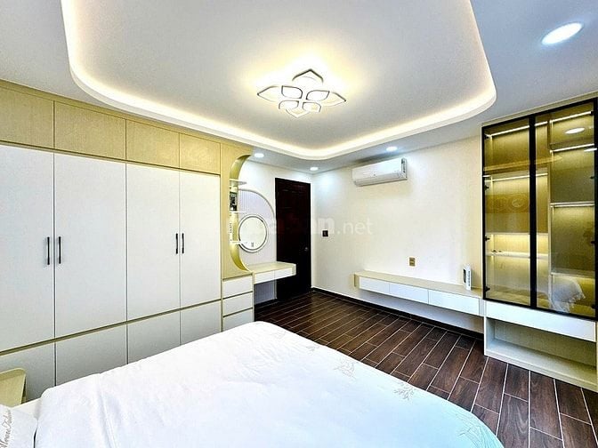 VỊ TRÍ ĐẮC ĐỊA, SAU LƯNG MT 1 CĂN, CÁCH MT ĐƯỜNG LÊ VĂN SỸ ĐÚNG 10M