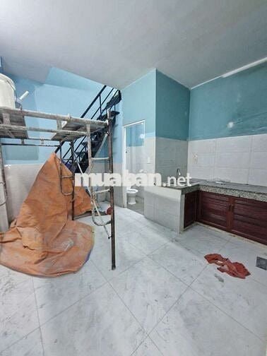 Nhà mới sơn sữa gần pmqt, hợp ở, onlie,maymăc,2wc,2pn