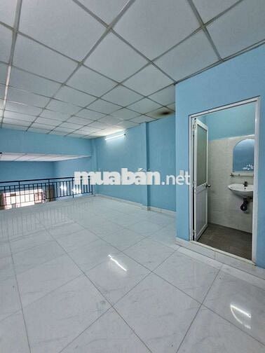 Nhà mới sơn sữa gần pmqt, hợp ở, onlie,maymăc,2wc,2pn