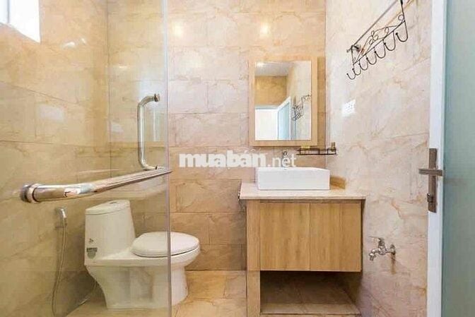 CĂN HỘ FULL NT HẦM XE THANG MÁY NGAY NGÃ TƯ PHÚ NHUẬN KHU AN NINH