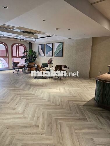cho thuê MB tại mặt tiền Hồ Hảo Hớn 144m2 đã set up đẹp sẵn chỉ 25tr
