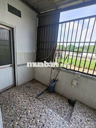Cho thuê nhà nguyên căn 100m2, hẻm ô tô , 6tr/th