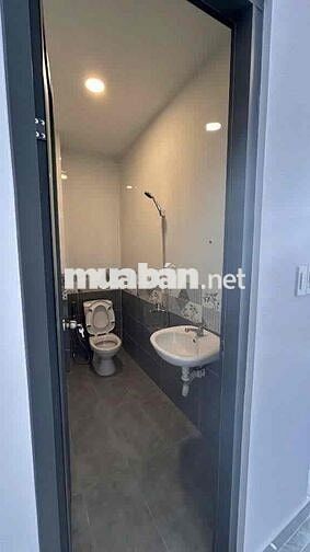 Rẻ hơn hàng xóm 300tr.Bán Lỗ nhà hoàn công Khu Dân Cư gần Ngã 6 An Phu