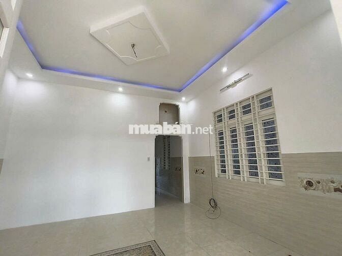 Cho thuê nhà nguyên căn 100m2, hẻm ô tô , 6tr/th