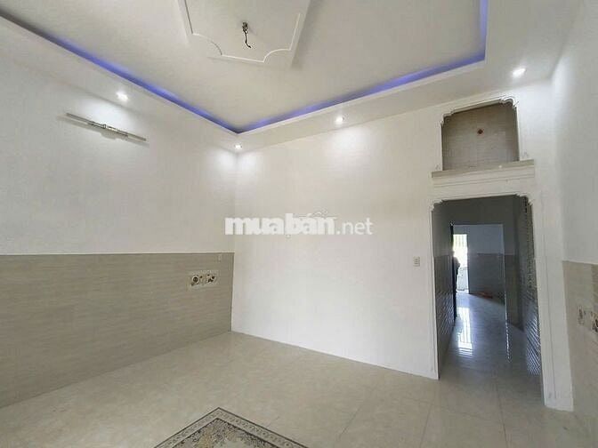 Cho thuê nhà nguyên căn 100m2, hẻm ô tô , 6tr/th