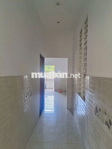 Cho thuê nhà nguyên căn 100m2, hẻm ô tô , 6tr/th