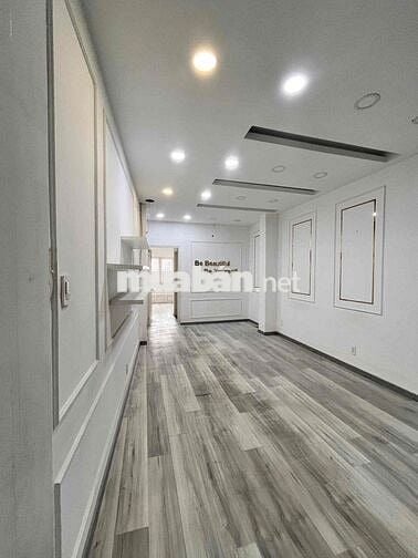 ✅ CHO THUÊ NHÀ MẶT TIỀN - 5 TẦNG - 6PN 3WC - 250M2 - GẦN CHỢ BÀ CHIỄU