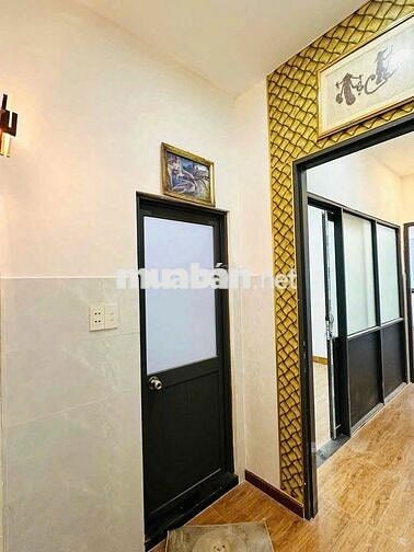 NGUYÊN CĂN MẶT TIỀN TÂN PHÚ 3 PHÒNG NGỦ ( NỞ HẬU TỐT )