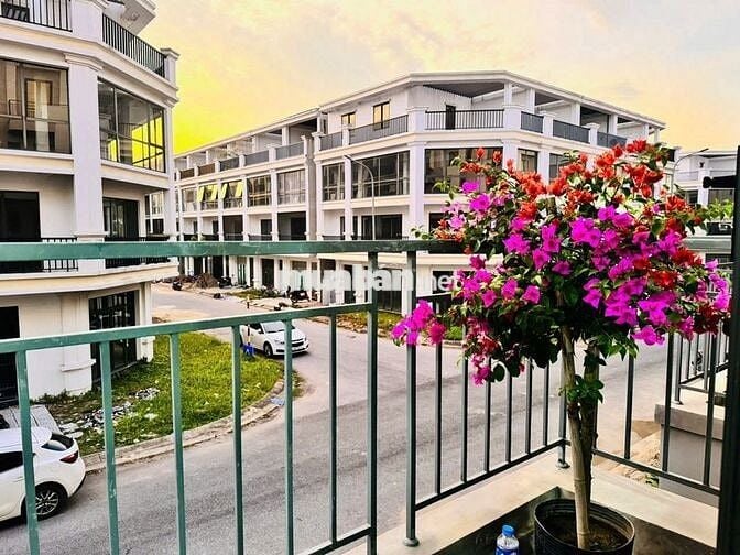 cần cho thuê nhà gần chợ góc khu công nghiêp vsip đại đông