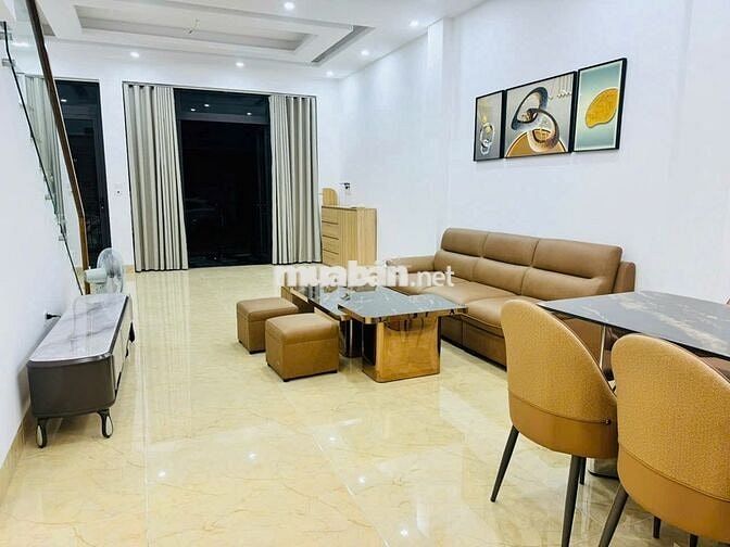 cần cho thuê nhà gần chợ góc khu công nghiêp vsip đại đông
