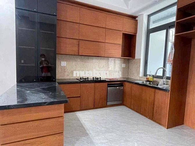 Bán căn nhà mới xây 1 trệt 1 lầu , Mặt Tiền Trần Quang Diệu