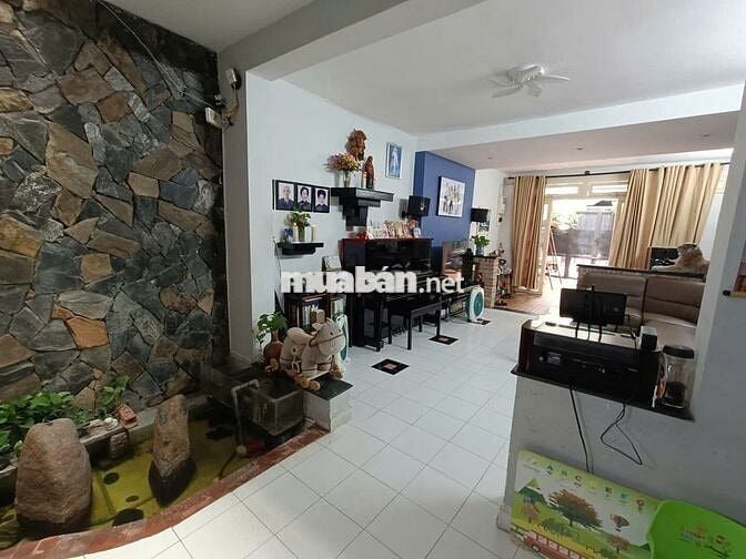 NHÀ NGAY TRUNG TÂM QUẬN 10 - CHỈ NHỈNH 13 TỶ
