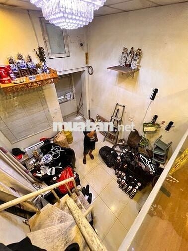 Bán Nhà Thợ Nhuộm 20M, MT: 3,5M Giá 4 Tỷ. 1 nhà ra phố, nhà mới ở luôn