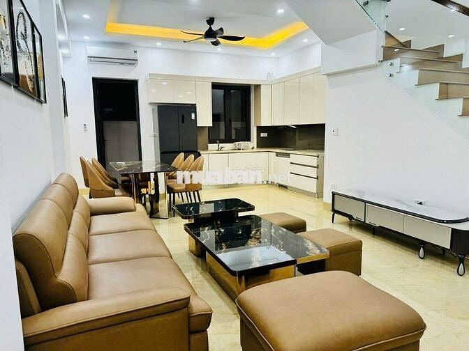 cần cho thuê nhà gần chợ góc khu công nghiêp vsip đại đông