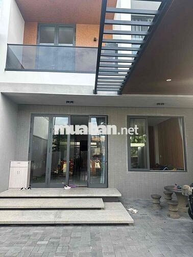Bán căn nhà mới xây 1 trệt 1 lầu , Mặt Tiền Trần Quang Diệu