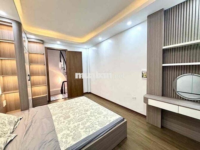 Hiếm Giải Phóng - Hoàng Mai ngõ nông rộng 3m, dt 35m x 5 tầng mới
