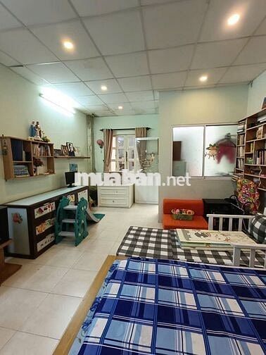 NHÀ NGAY TRUNG TÂM QUẬN 10 - CHỈ NHỈNH 13 TỶ