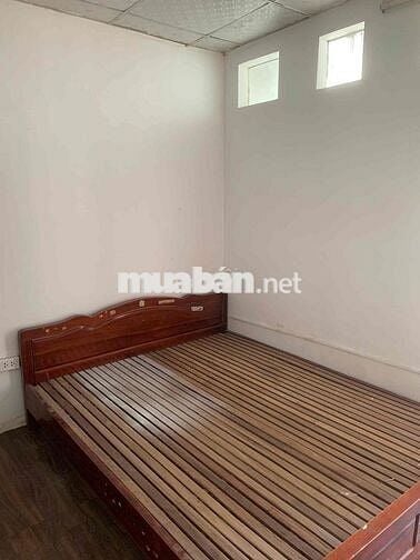 Chính chủ mình cần cho thuê nhà ngõ 38 xuân la, 2 ngủ, 2wc, ở nhóm