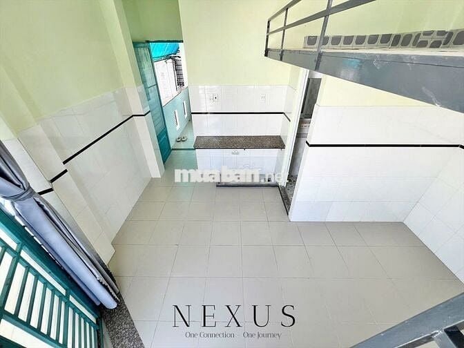 PHÒNG GÁC BAN CÔNG RỘNG, ĐẦY ĐỦ TIỆN NGHI, GIÁ TỐT