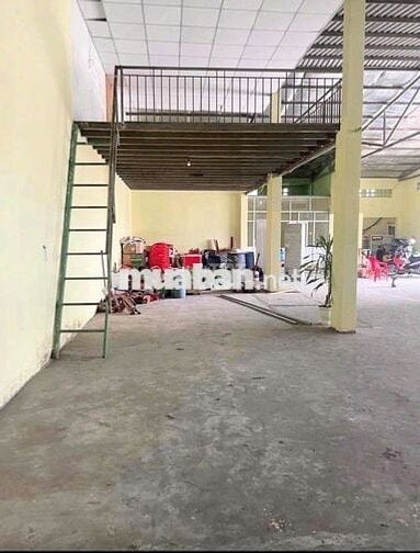 CHO  THUÊ  KHO  XƯỞNG (300m2) ĐƯỜNG  MÃ LÒ. QUẬN  BÌNH  TÂN