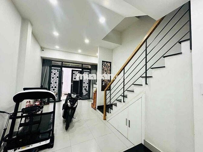 Nhà Nguyên Căn HXH 1/ Ngay Aeon Tân Phú - Full nội thất