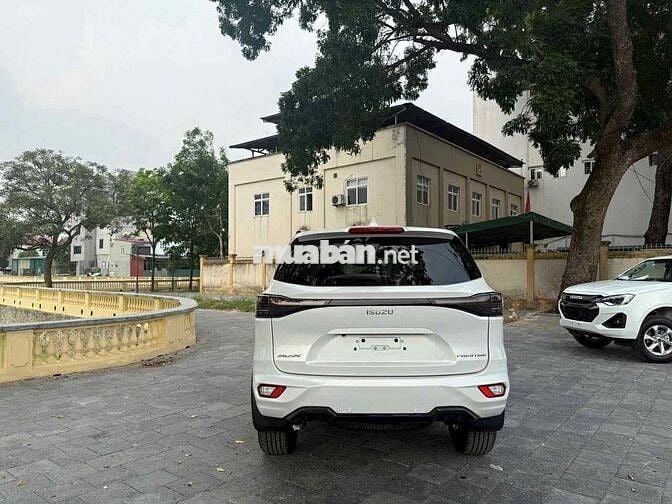 ISUZU 2025 - 7 CHỖ BỀN, ĐẸP