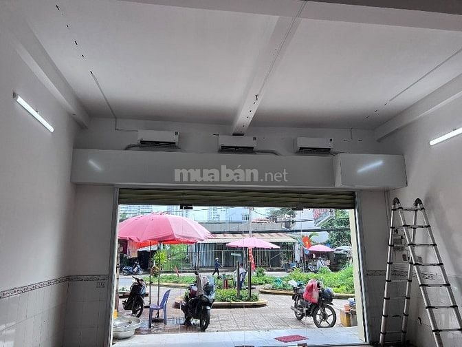 Cho thuê nhà mặt tiền Lê Văn Lương