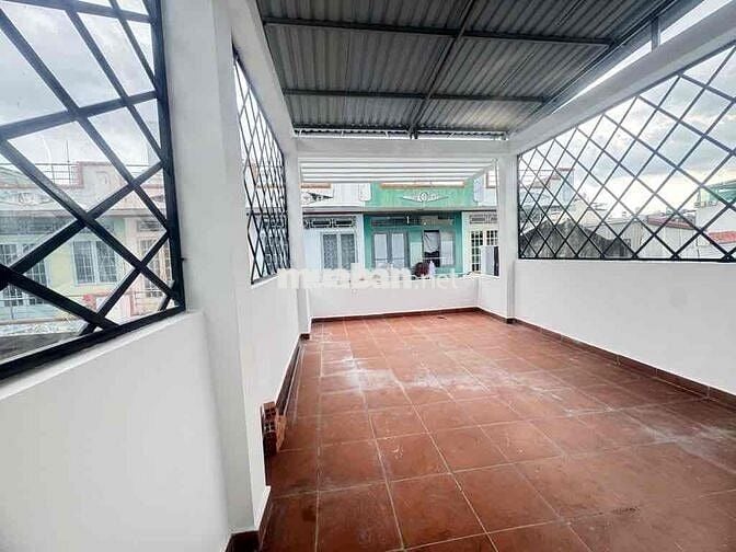 🏡 NGUYỄN VĂN CÔNG – NHÀ 3 TẦNG | 65m2(4x16) 3PN, 4WC  – GIÁ 7.68 TỶ  –