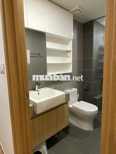 15TR CHÍNH CHỦ GỬI CHO THUÊ 2PN EMERALD VIEW NỘI KHU LỚN ĐẸP