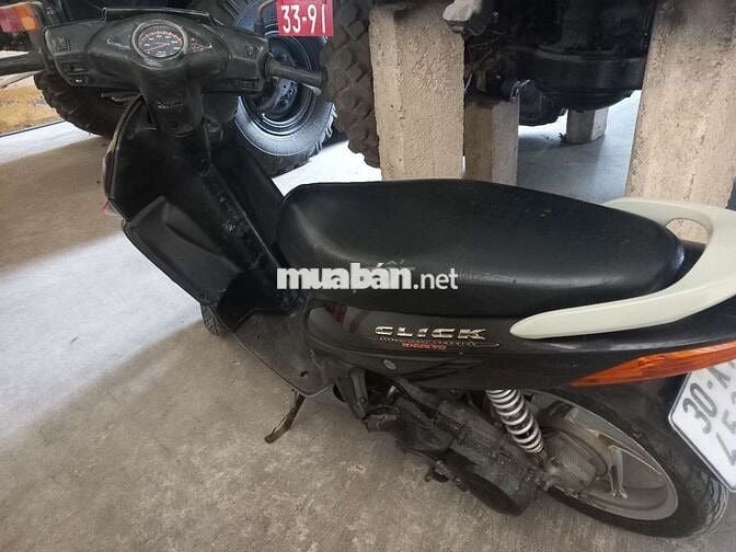 Gia đinh can ban xe