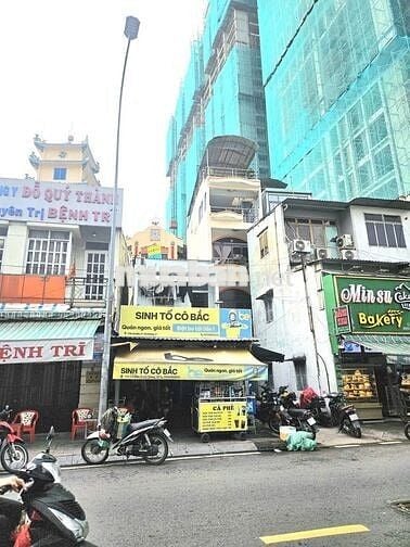 Siêu rẻ - 350tr/m2 - MT đường Cô Bắc, Quận 1 - DT: 4,4m x 18m
