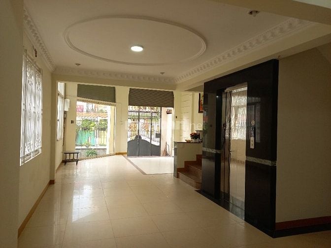 Cho thuê ( tấng 1,2,3 ) tòa nhà MT số 7 Phan bội châu P 2-BT 55 triệu.