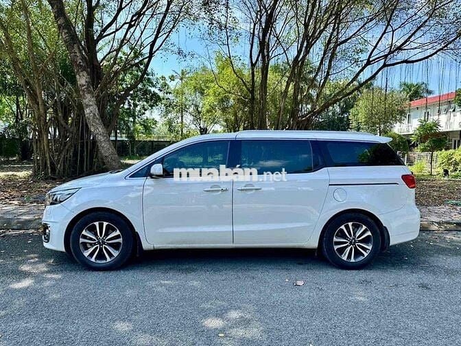Kia Sedona 2017 2.2 DATH Full dầu