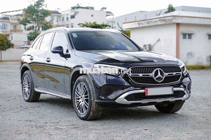 Một chiếc xe , ba lý do bạn không thể bỏ qua?!