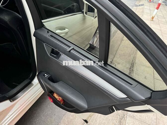 Mercedes Benz C Class 2012 C300 AMG - 73000 km