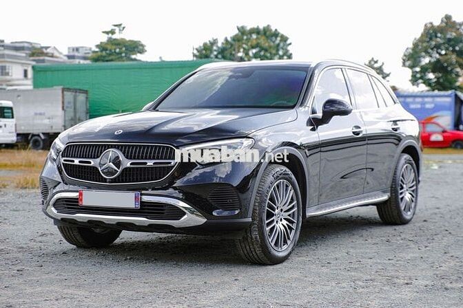 Một chiếc xe , ba lý do bạn không thể bỏ qua?!