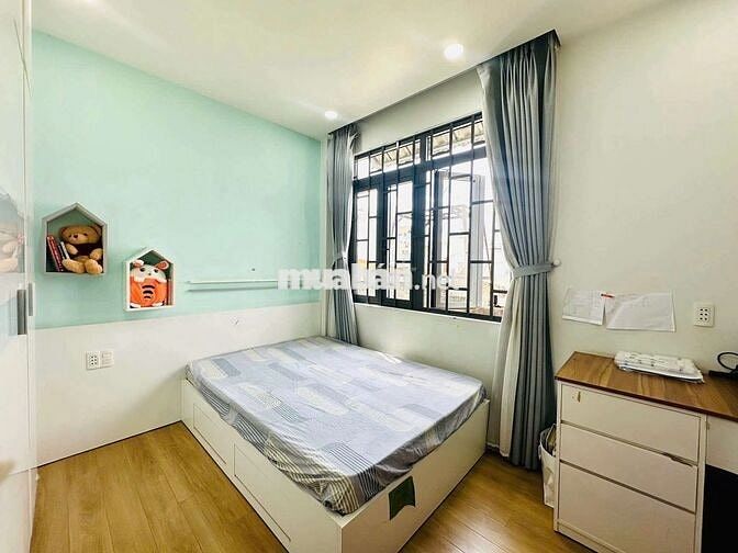 Cho thuê nhà đường hẻm tân kỳ tân quý ,p.tân sơn nhì ,Dt 4×15m 2 lầu