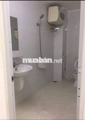 Nhà 4 tầng, 4.5m x 13m, 4PN, 3WC, Mặt tiền đường c/x đài Rada