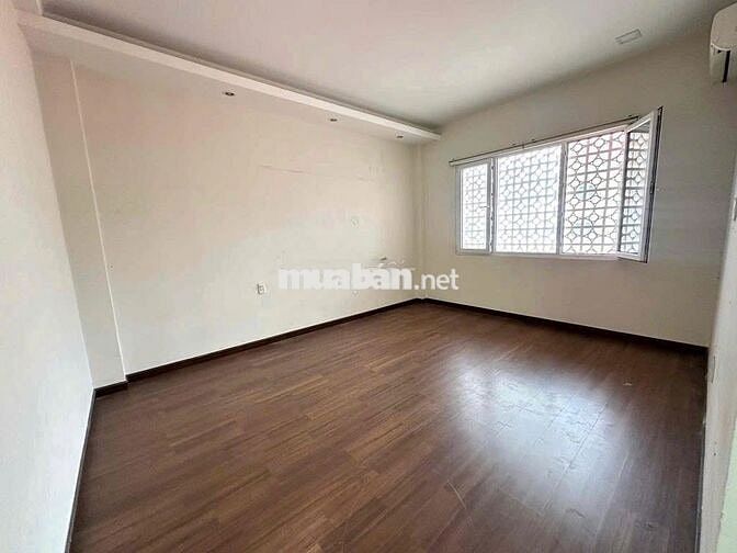 Cho thuê nhà mặt tiền đường Hoàng Hoa Thám, dt 6x22 trệt 5 lầu
