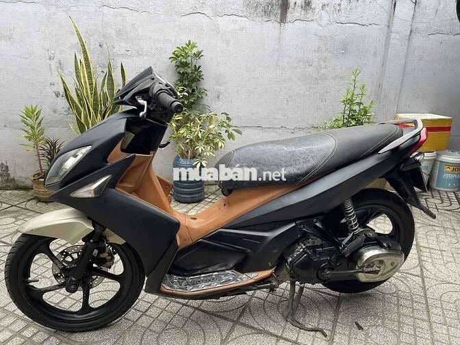 cần bán novo4 máy zin êm cực kì ngon