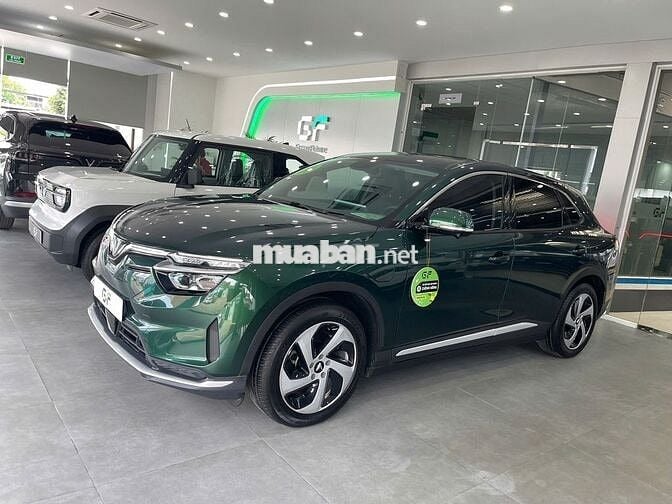 VinFast VF8S 2024 Xanh rêu- 15000 km